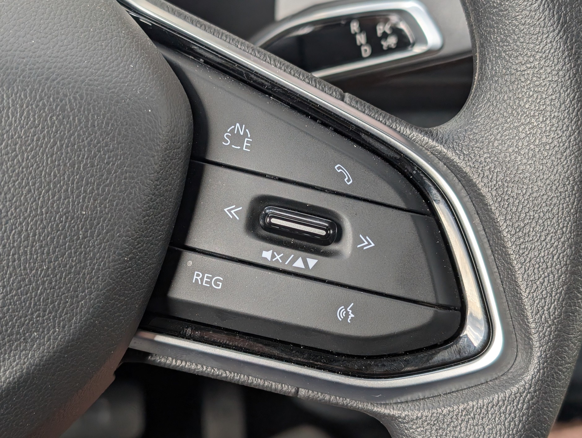 Maxus e-Deliver 5 Furgon L1H1