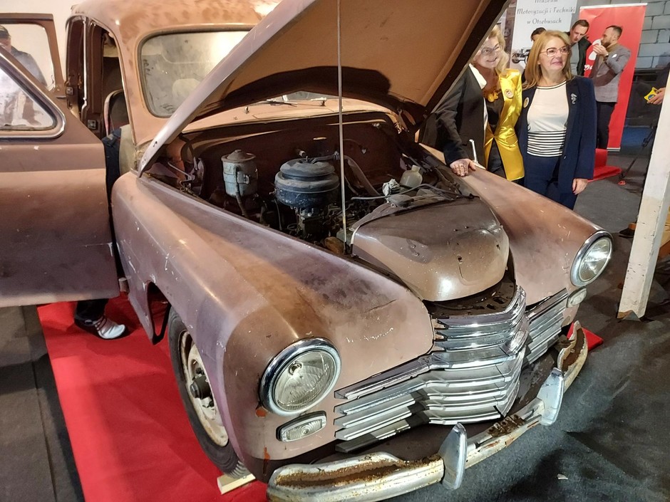 Warszawa nr 1 z warszawskiej FSO
