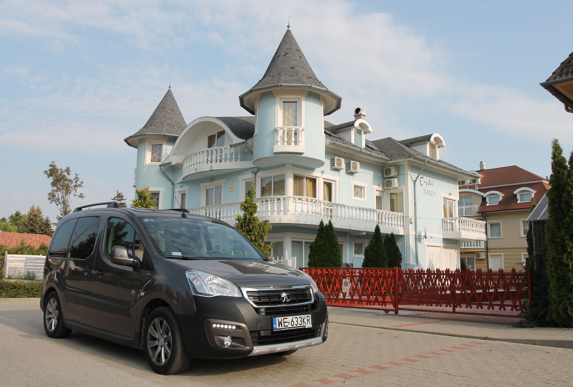 Peugeot Partner Tepee 1.6 BlueHDi 100 KM Outdoor