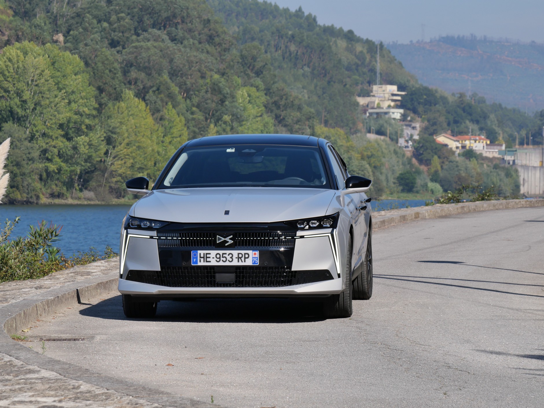 DS Nr 4 po face liftingu: ładny, ale czy dobry?