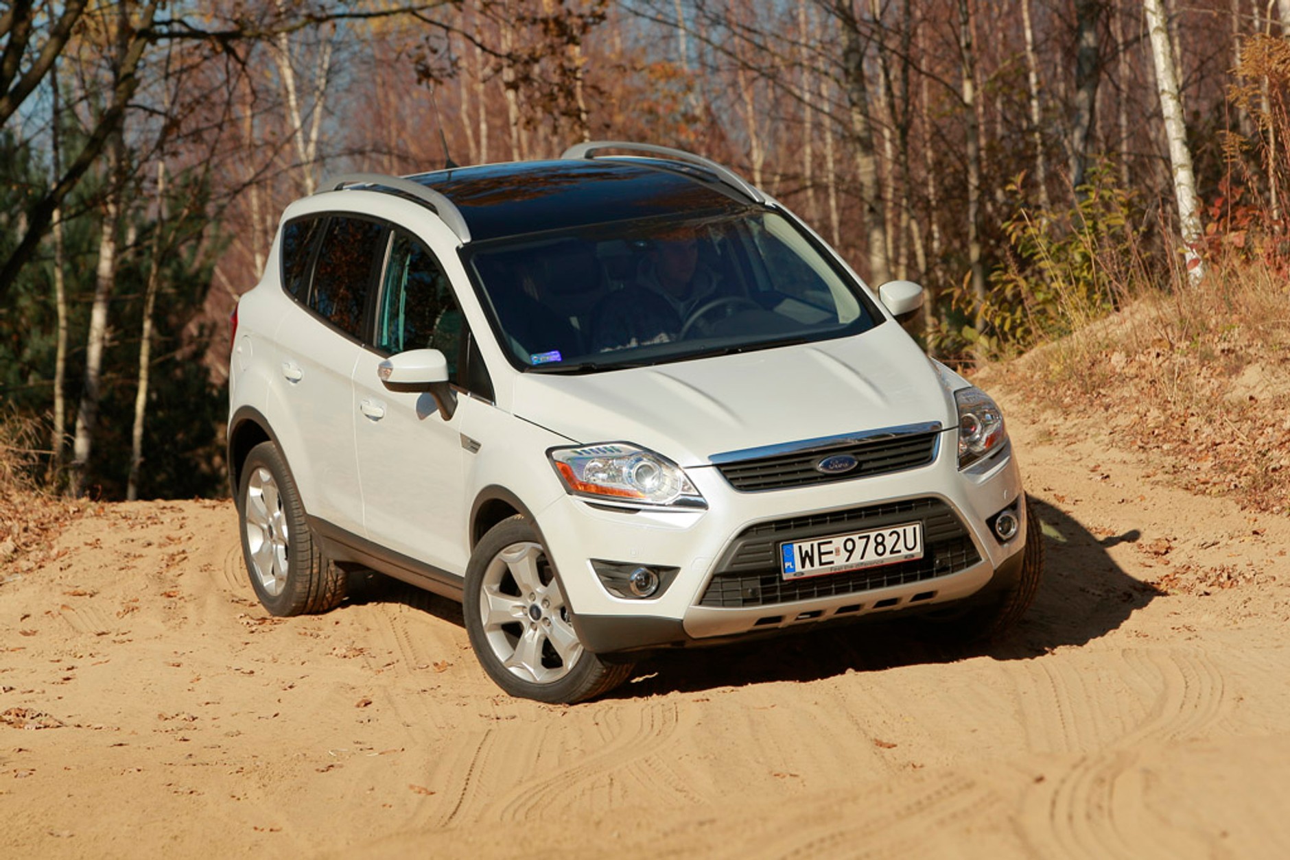 Ford Kuga: sportowy SUV z automatem