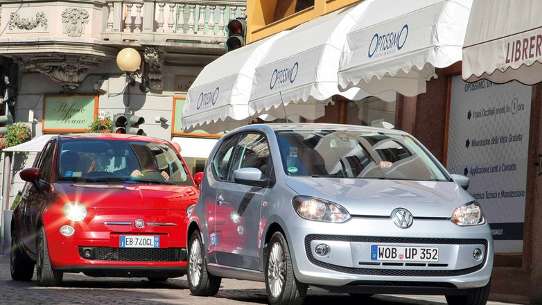 500 kontra UP!: czy Fiat może pokonać Volkswagena?