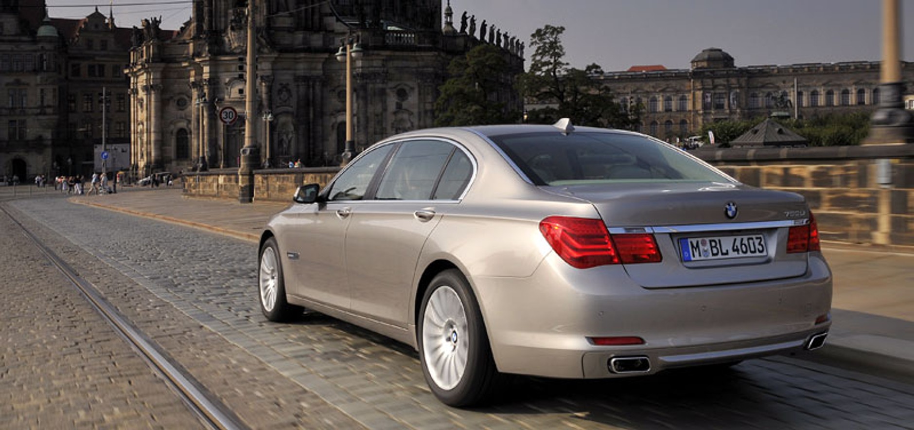 BMW 750iL i BMW 730d – pierwsze wrażenia z jazdy