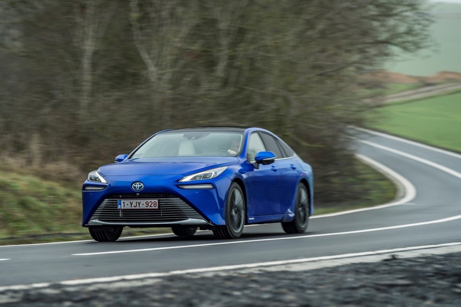 Toyota Mirai 2023 r.
