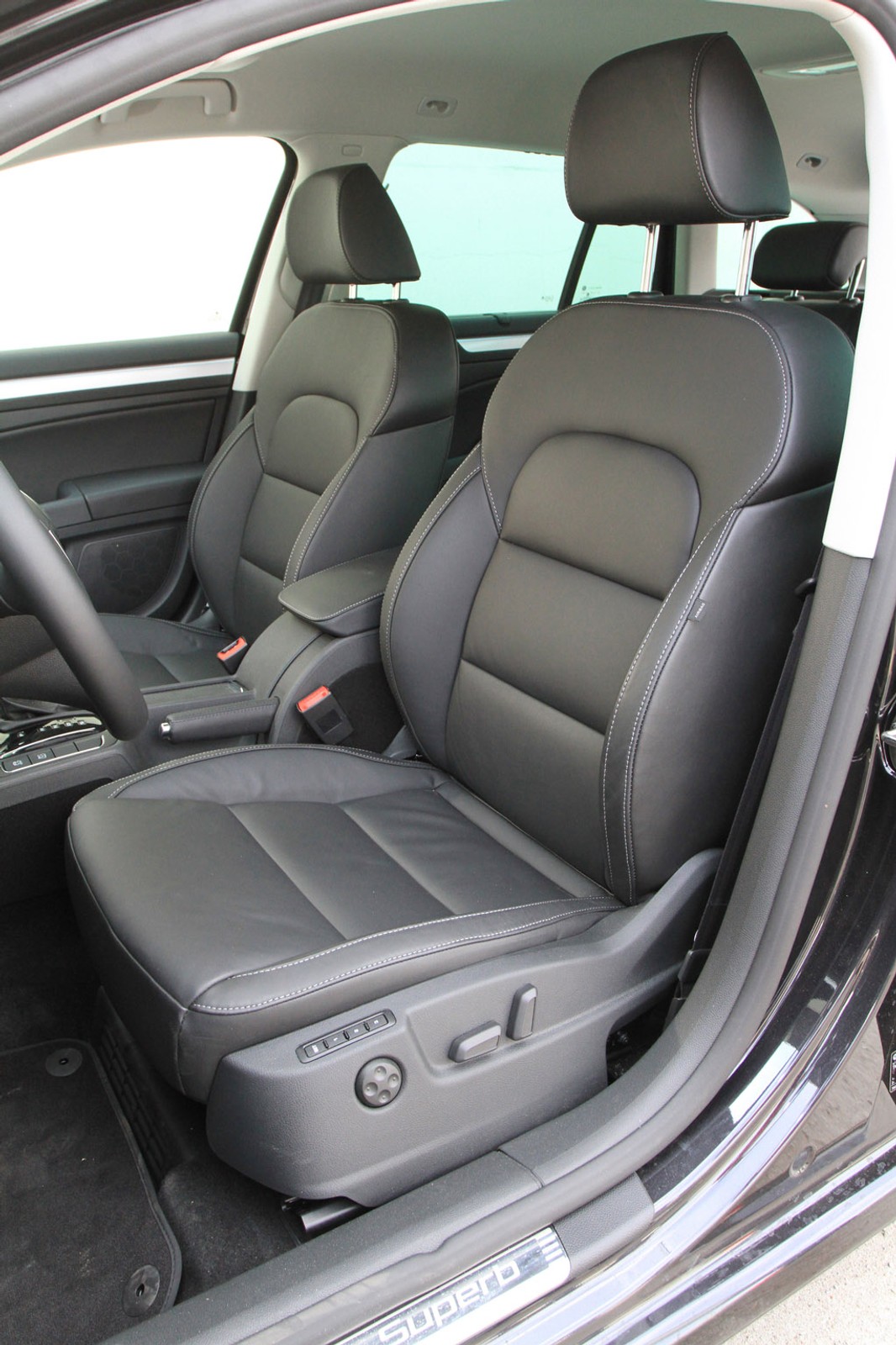 Skoda Superb II Combi: limuzyna dla amatorów komfortowej przestrzeni