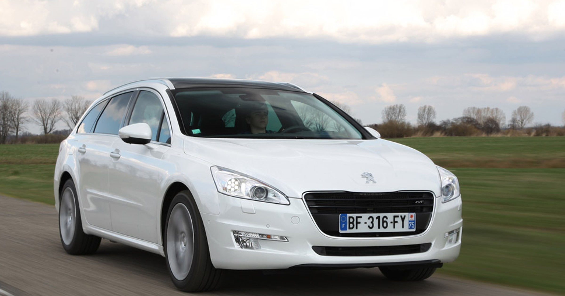Peugeot 508 SW GT: czy kombi może być fajne