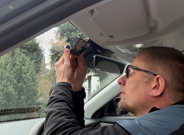 Zamontowałem w aucie zestaw kamer. Uważam, że było warto