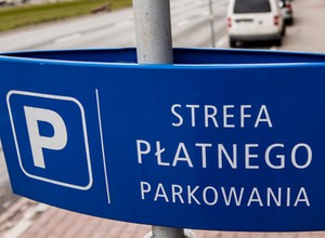 Wpisywanie rejestracji auta do parkometru jest zgodne z prawem