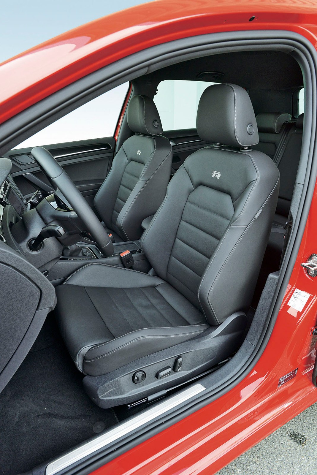 Seat Leon Cupra kontra VW Golf R i BMW M135i