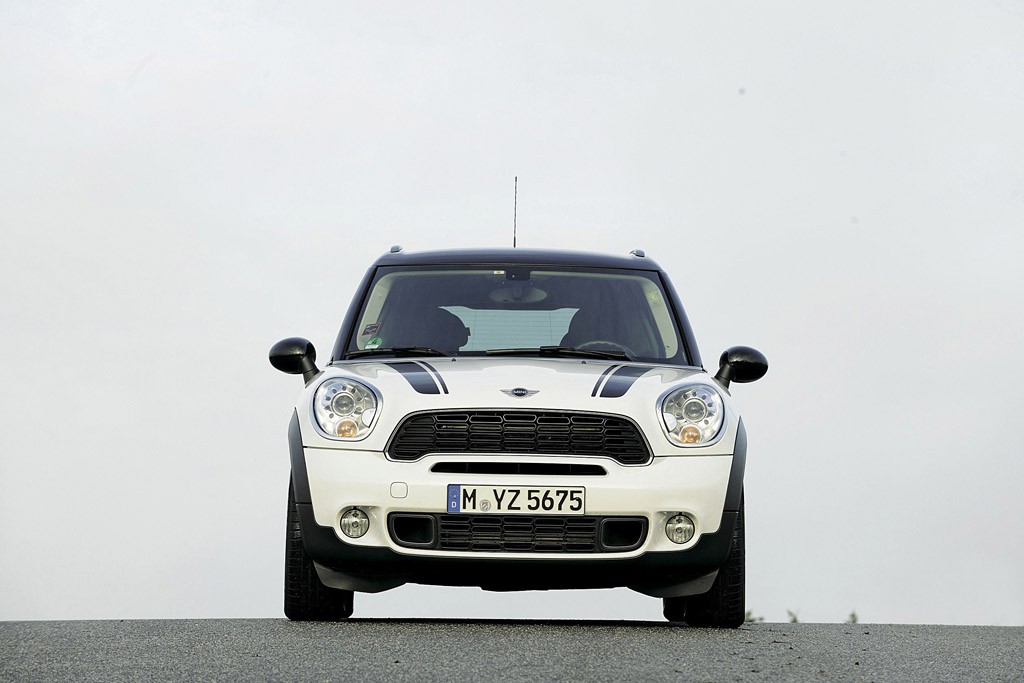 Opel Mokka kontra Mini Countryman, Skoda Yeti i Mitsubishi ASX: kto zrobił najlepszego małego SUV-a?