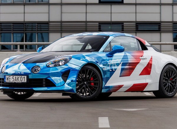 Alpine A110 S US Racing 2023. Taki samochód jest tylko jeden na świecie. Już go testowałem
