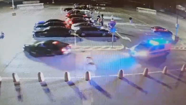 5 tys. zł mandatu za driftowanie po parkingu