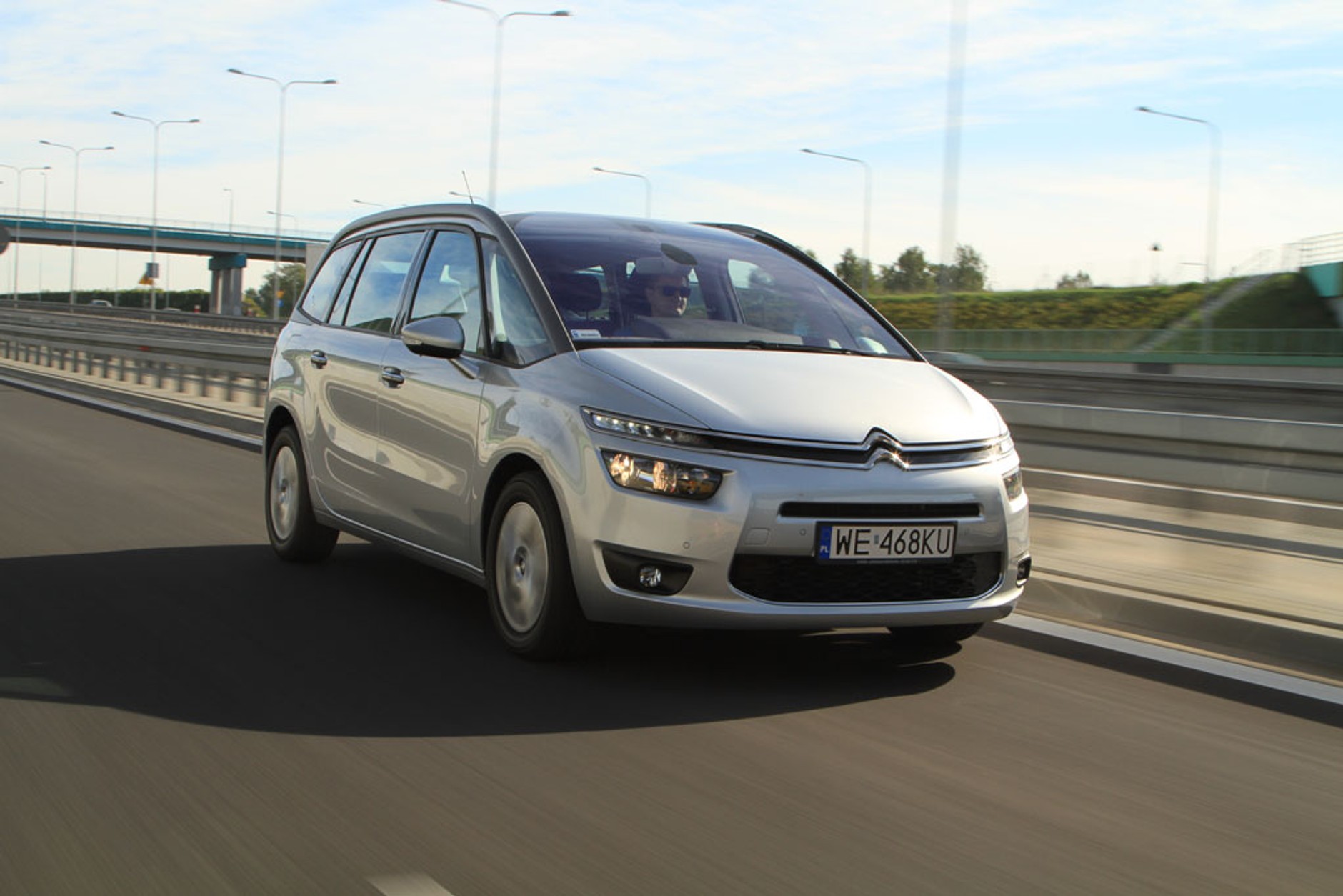 Citroen Grand C4 Picasso 1.2 PureTech - 3 cylindry na 7 pasażerów