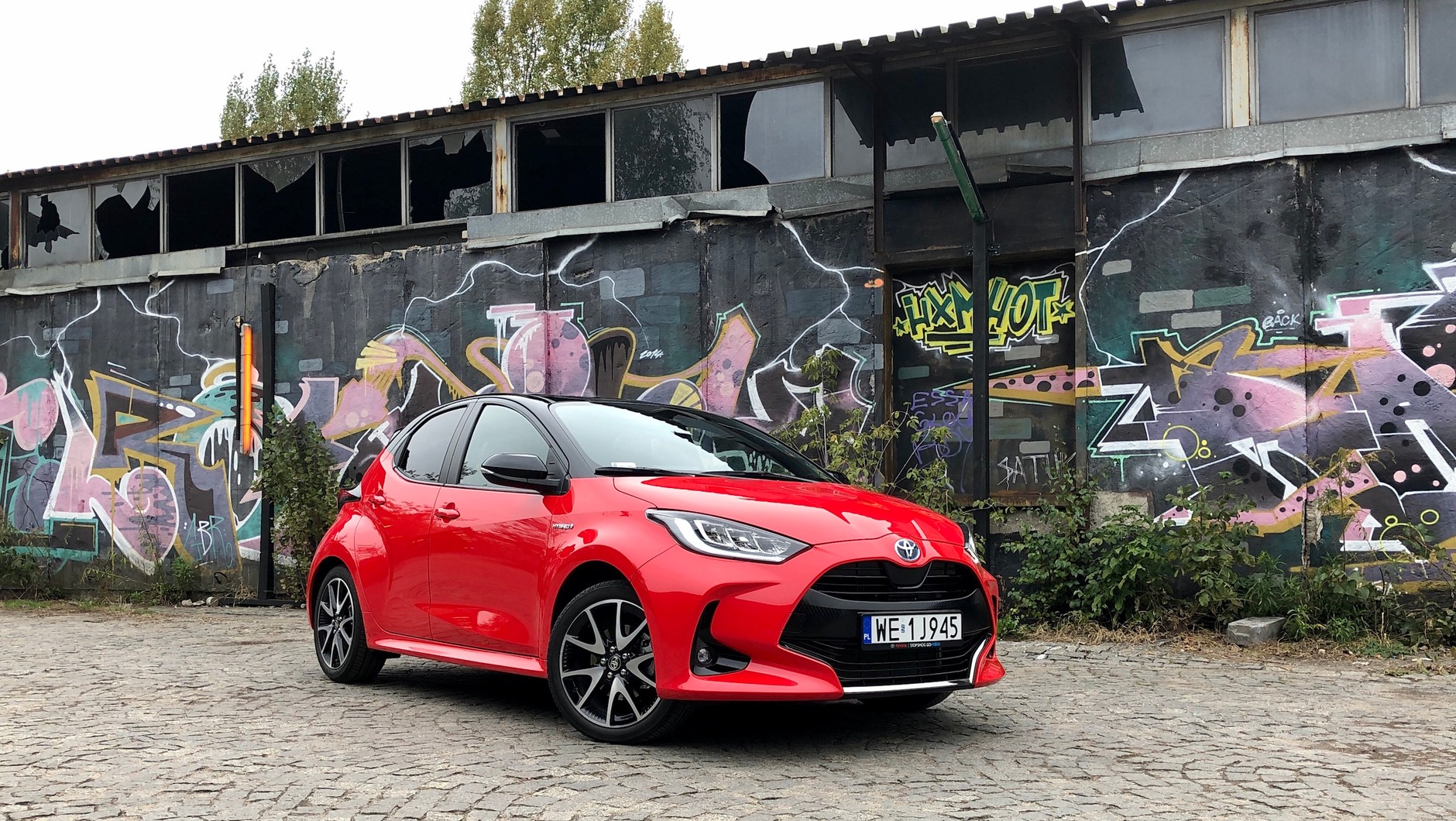 Nowa Toyota Yaris 1.5 Hybrid Premiere Edition