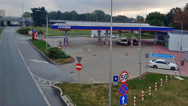 Moya przygotowała dużą promocję na start. Paliwo w cenie 4,99 zł za litr