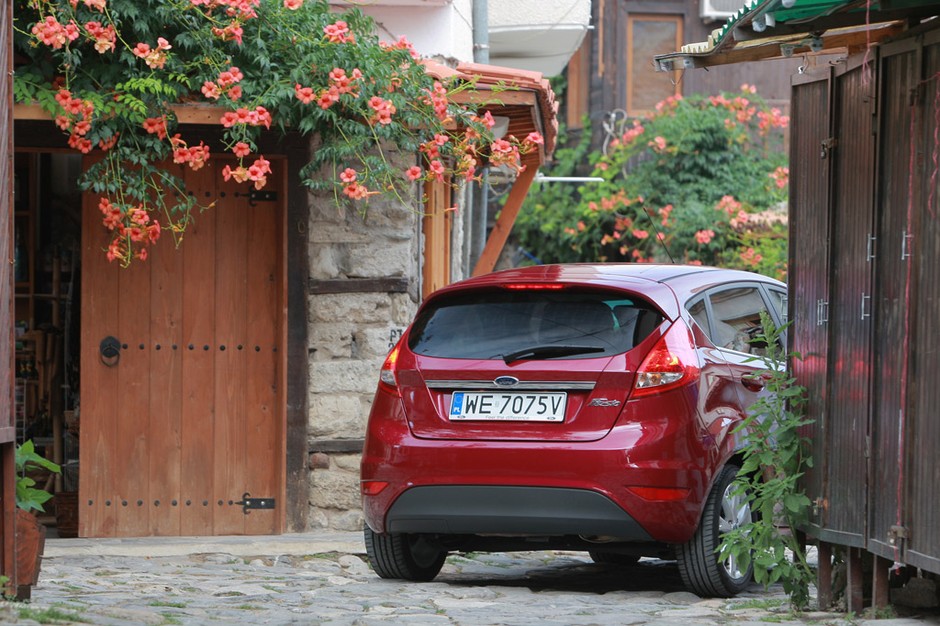 Ford Fiesta 1.4: czy mały Ford z „automatem” to ideał?