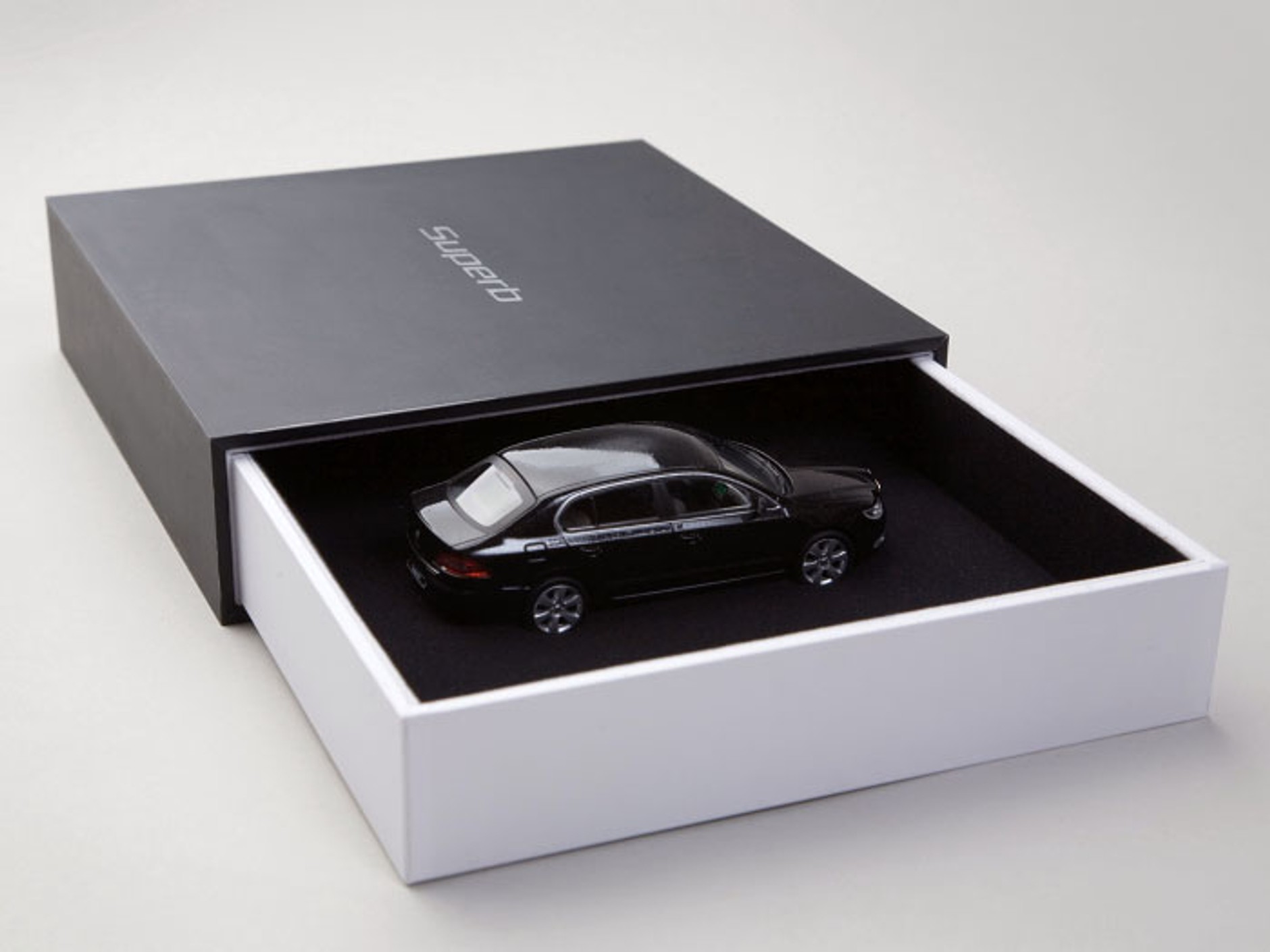 24h Superb Limousine Service: specjalna usługa Škody dla najważniejszych klientów ze Słowacji