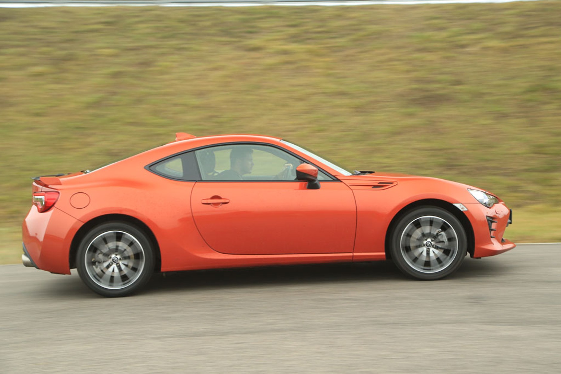 Toyota GT86 - idealna do jazdy bokiem