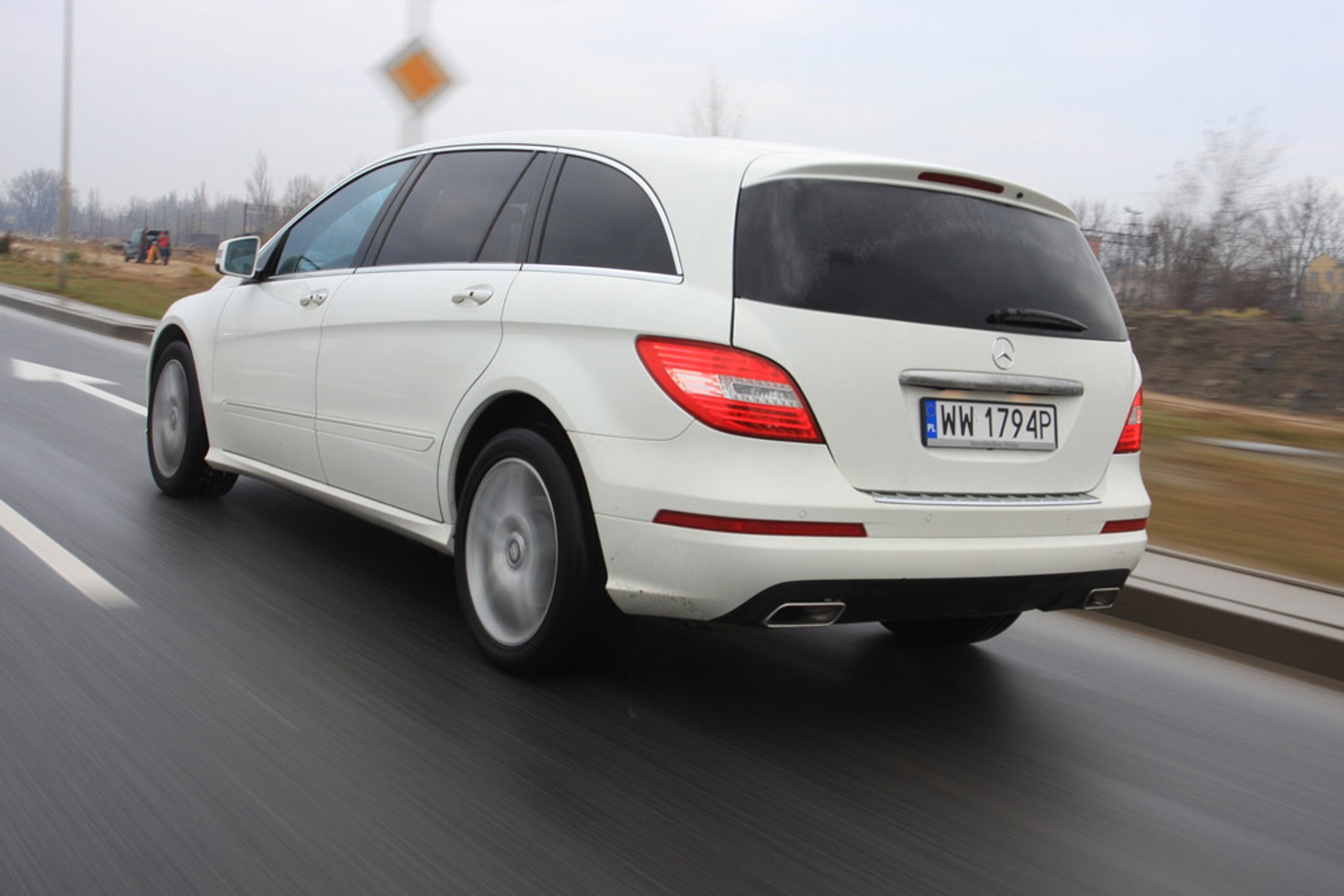 Mercedes R 350 CDI: luksusowy autobus dla siedmiorga