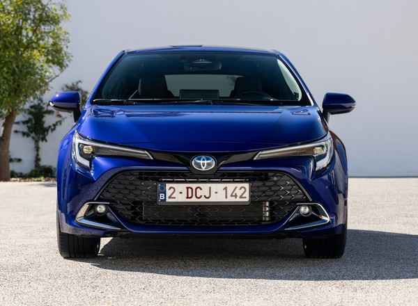 Już 2,5 mln hybrydowych Corolli. Ta Toyota sprzedaje się jak ciepłe bułeczki