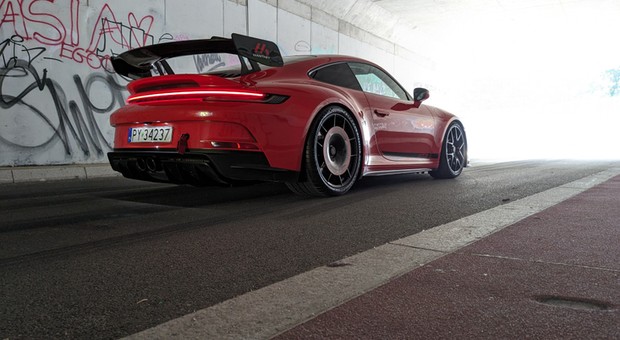 Porsche 911 GT3 Manthey Racing - test. Urwać jak najwięcej