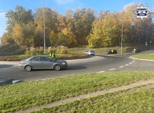 Nocny "rajd" pijanego kierowcy zakończyli przypadkowi świadkowie