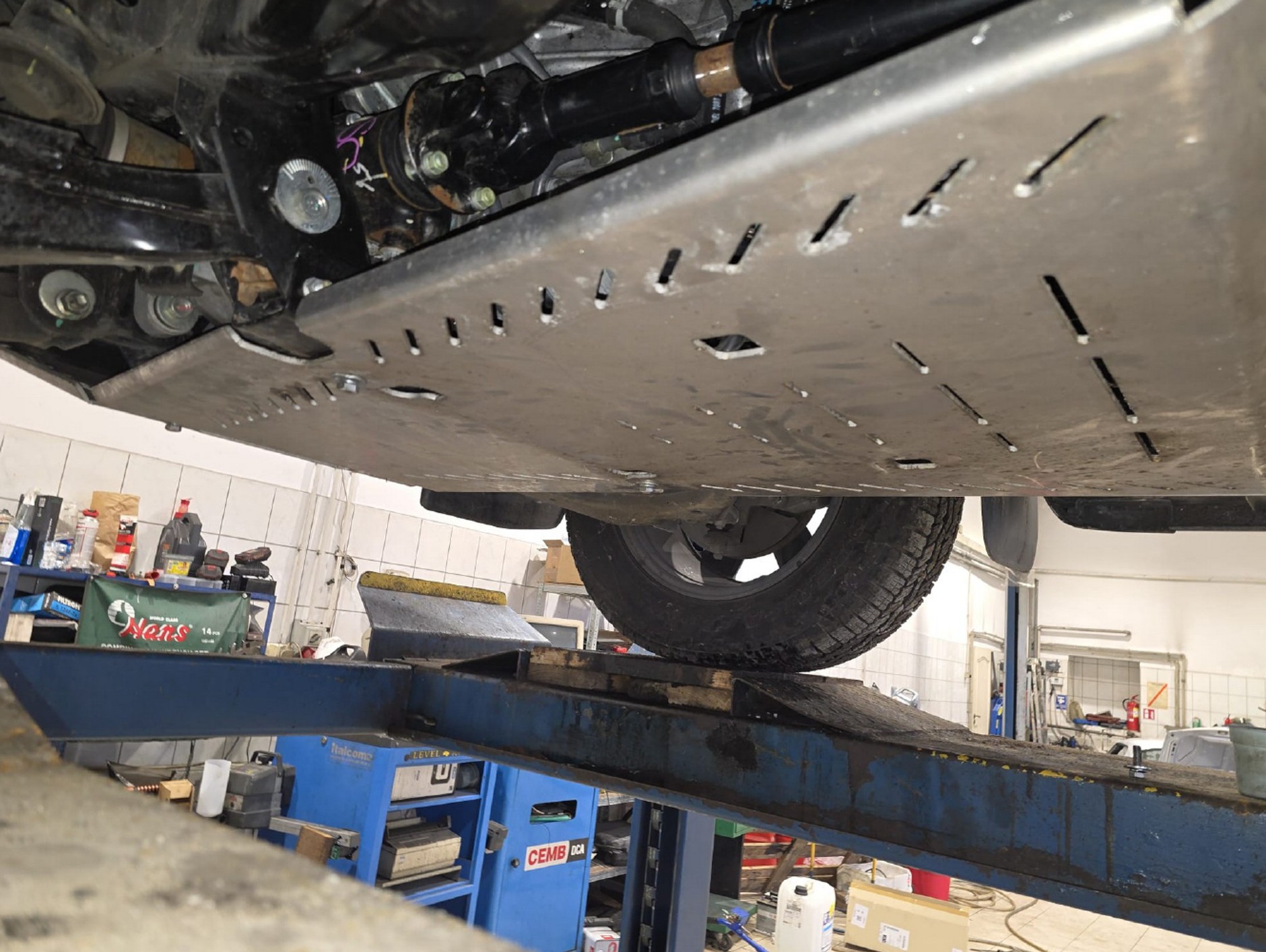 Isuzu D-Max pana Jacka – zdjęcia z oględzin rzeczoznawcy