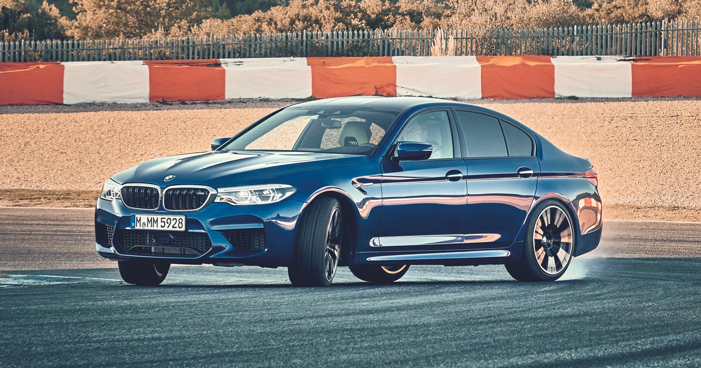 BMW M5 - ta ślicznotka to bestia