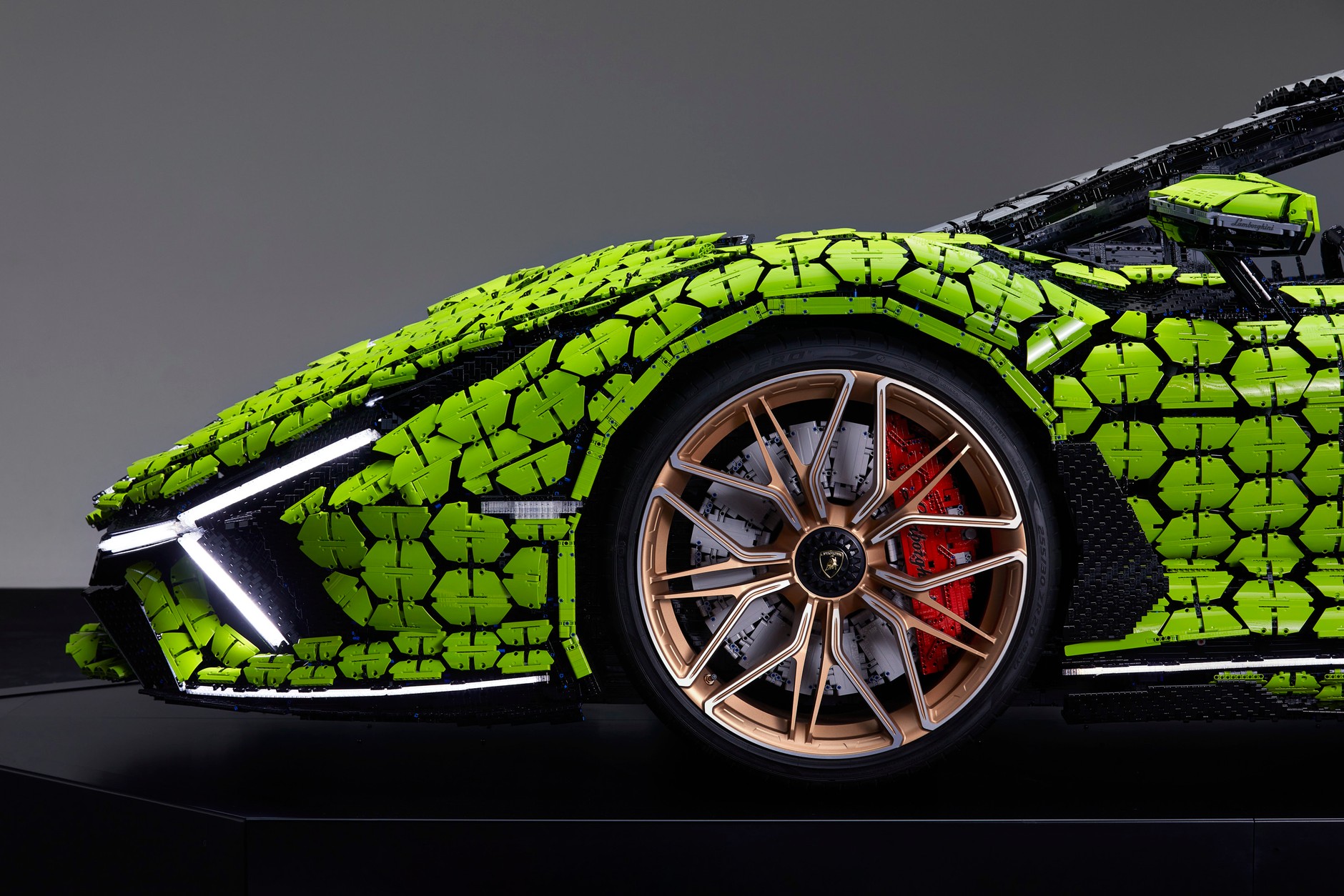 Lamborghini Sián FKP 37 z Lego
