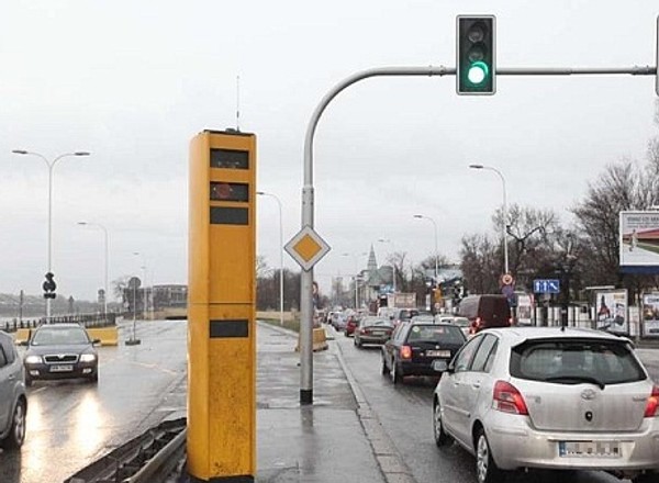 Czy fotoradary wpływają na bezpieczeństwo?