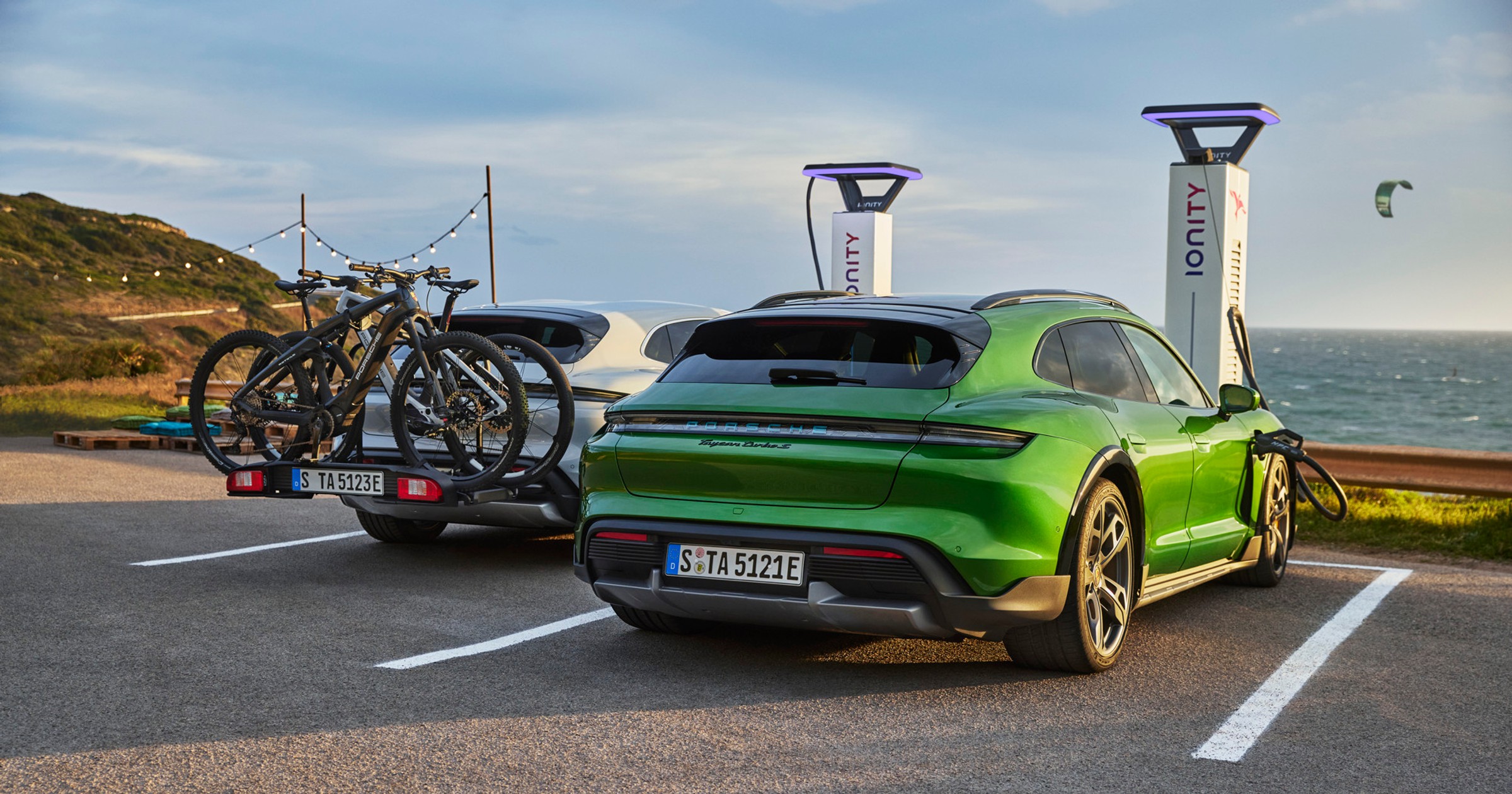 Porsche Taycan Cross Turismo