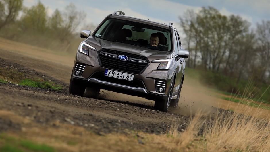 Subaru Forester 2.0 e-Boxer Platinum