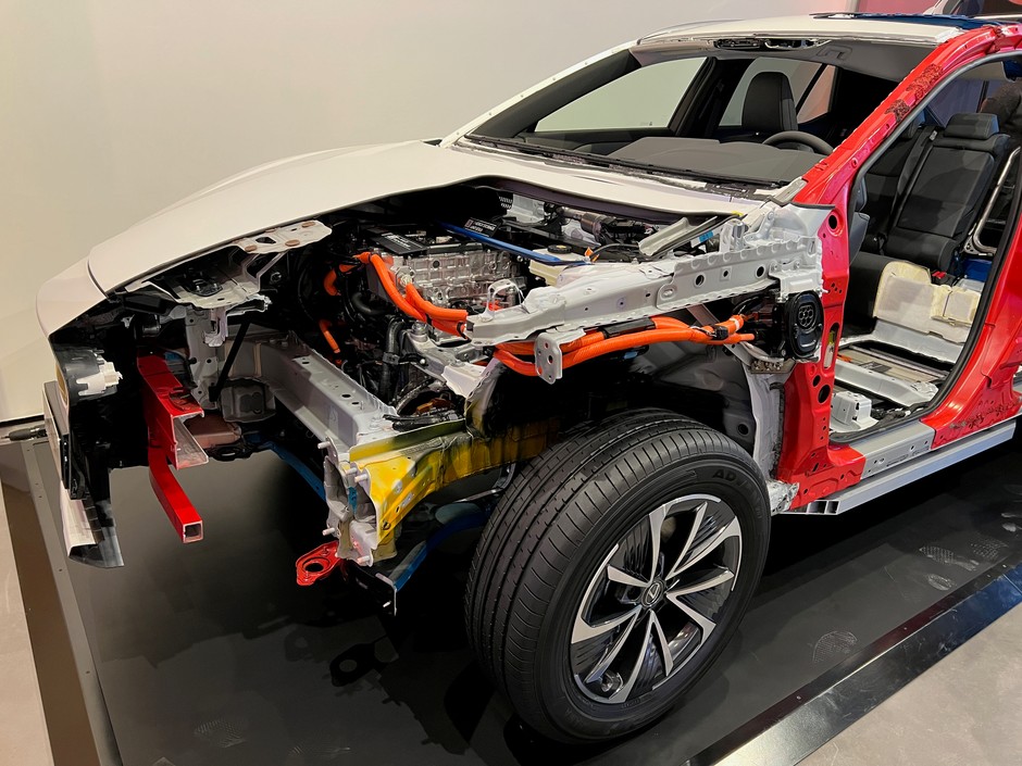 Lexus RZ 450e 2023