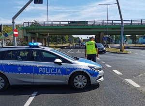 Aż 15 mandatów na ponad 12 tys. zł dla drogowego pirata. 26-latek uciekał przed policją