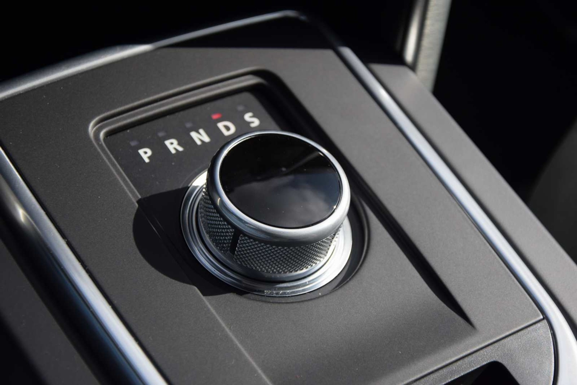 Land Rover Discovery Sport 2015