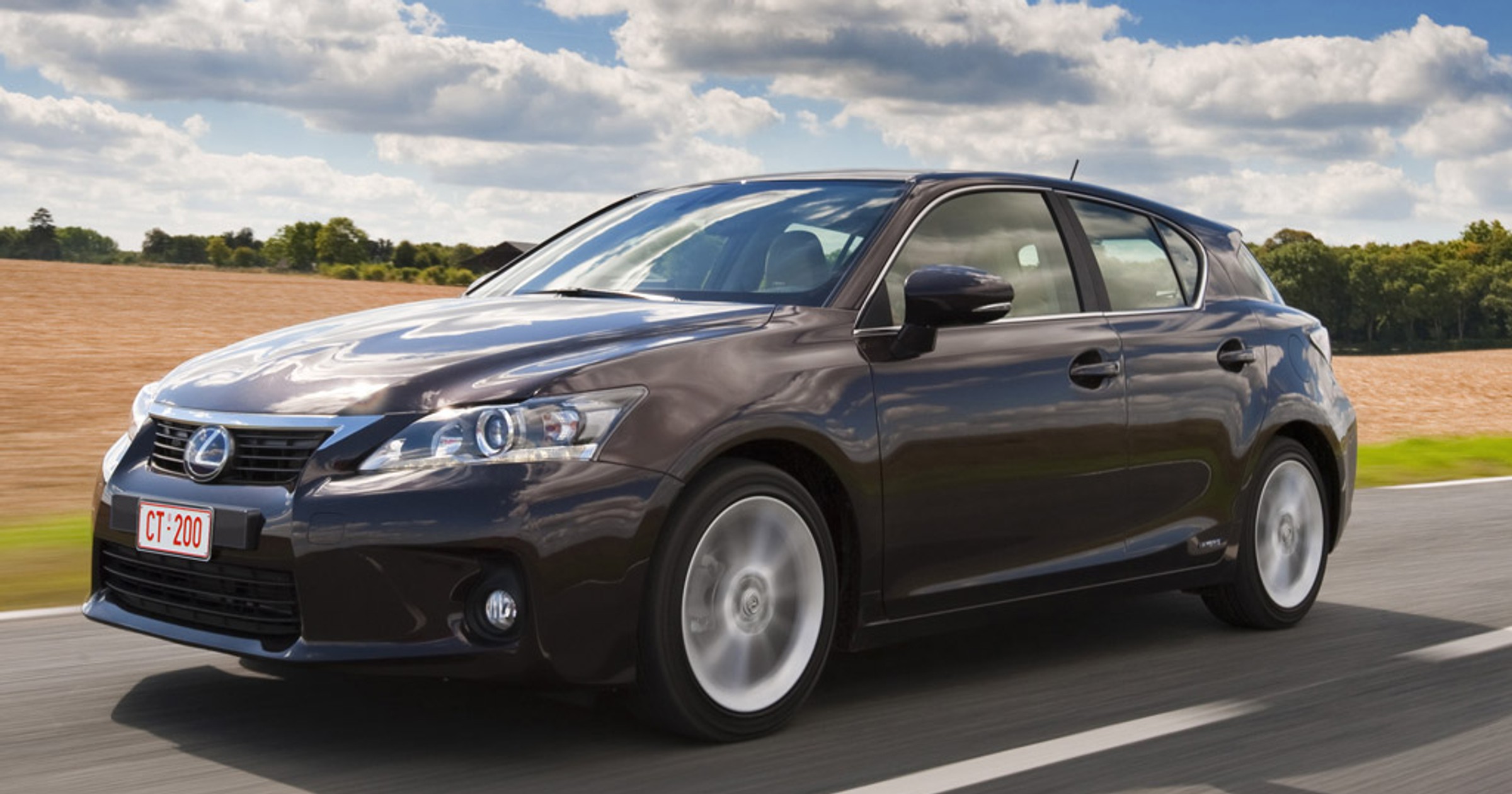 Lexus CT 200h: Cicha rewolucja