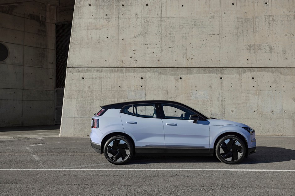 Volvo EX30