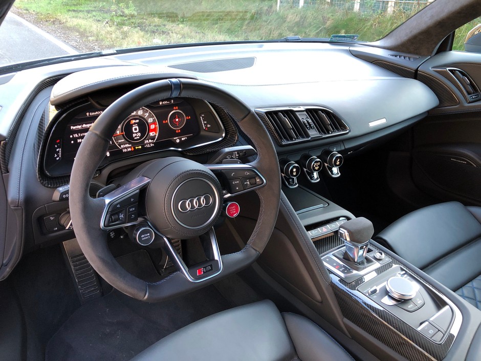 Audi R8 V10 Performance RWD