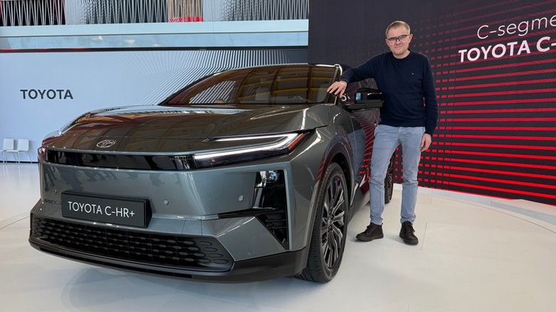 WIdziałem nową Toyotę C-HR+. Będzie kolejny hit japońskiej marki?