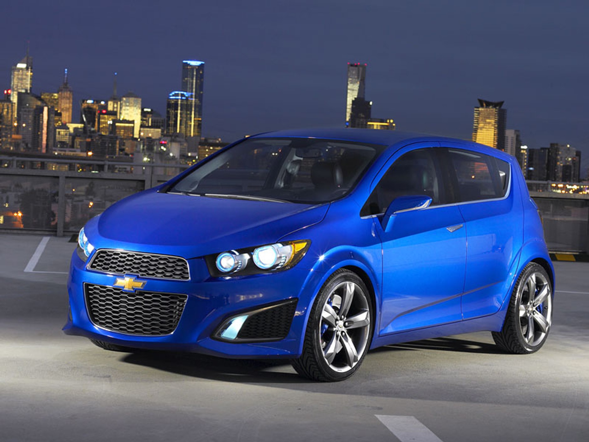 Detroit 2010: Chevrolet Aveo RS - maluch na amerykańskie szosy