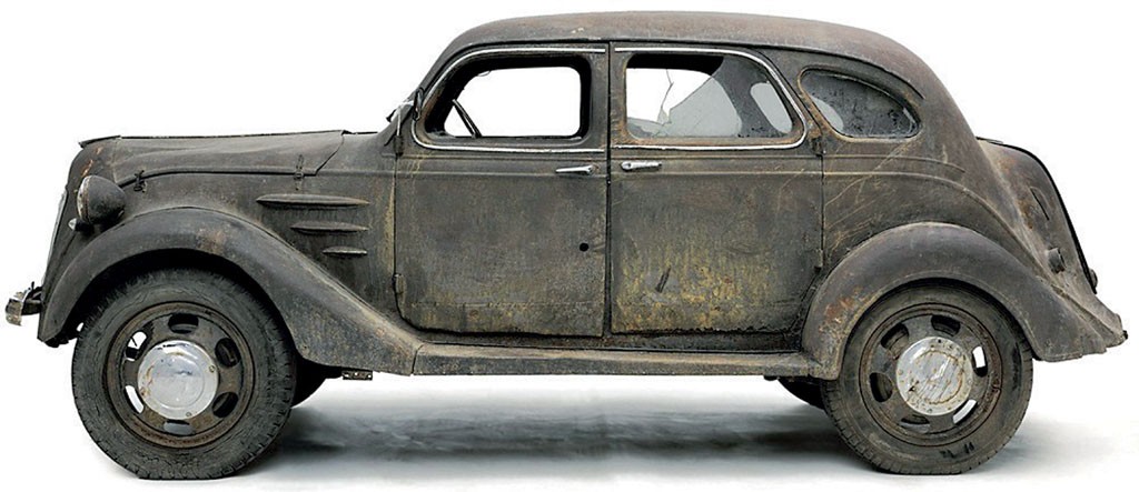 Toyota AA