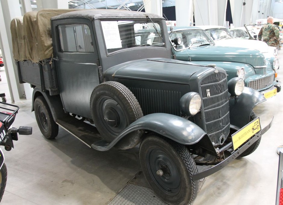 Auto Nostalgia 2017