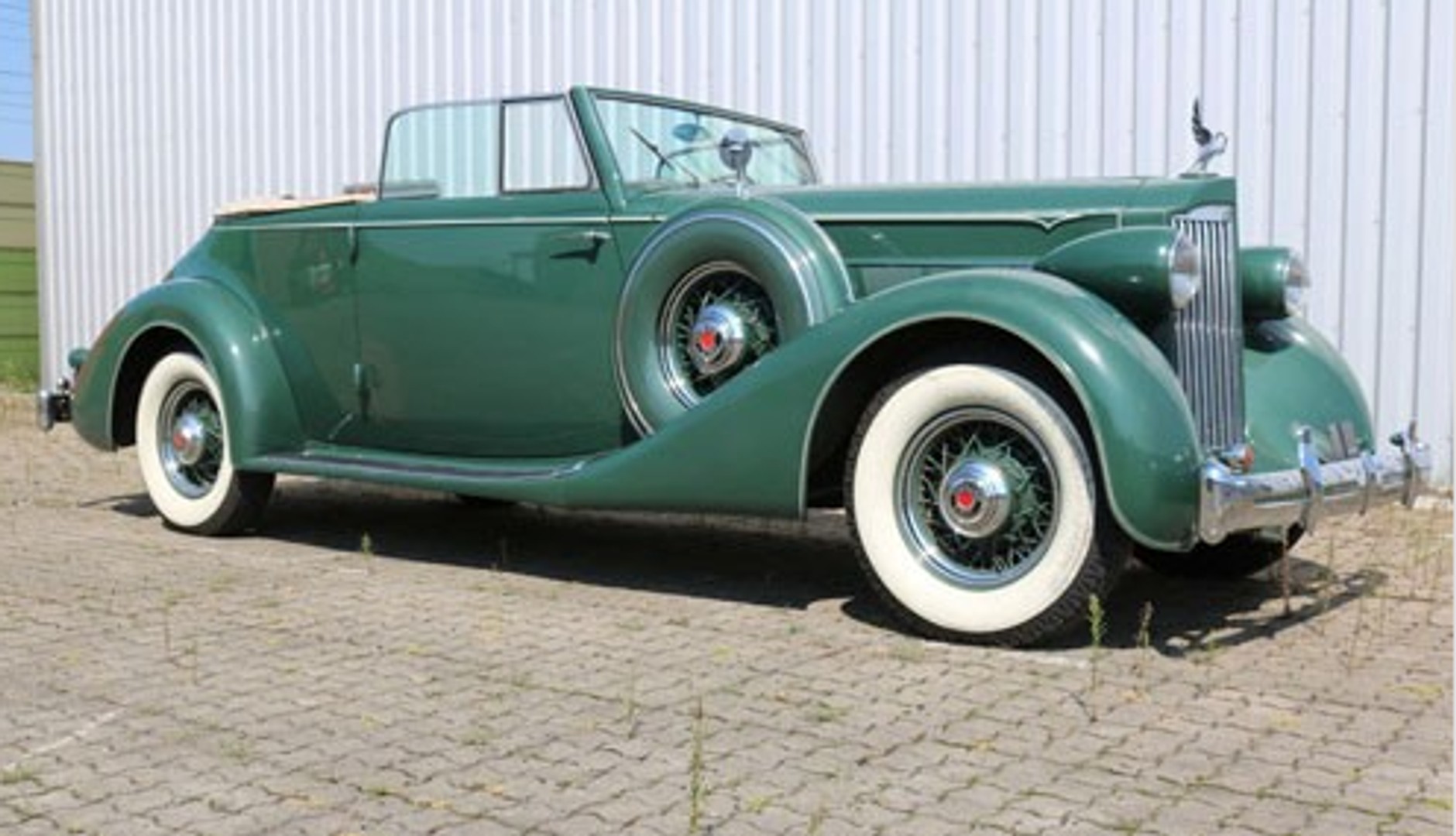 Superauta na aukcji COYS