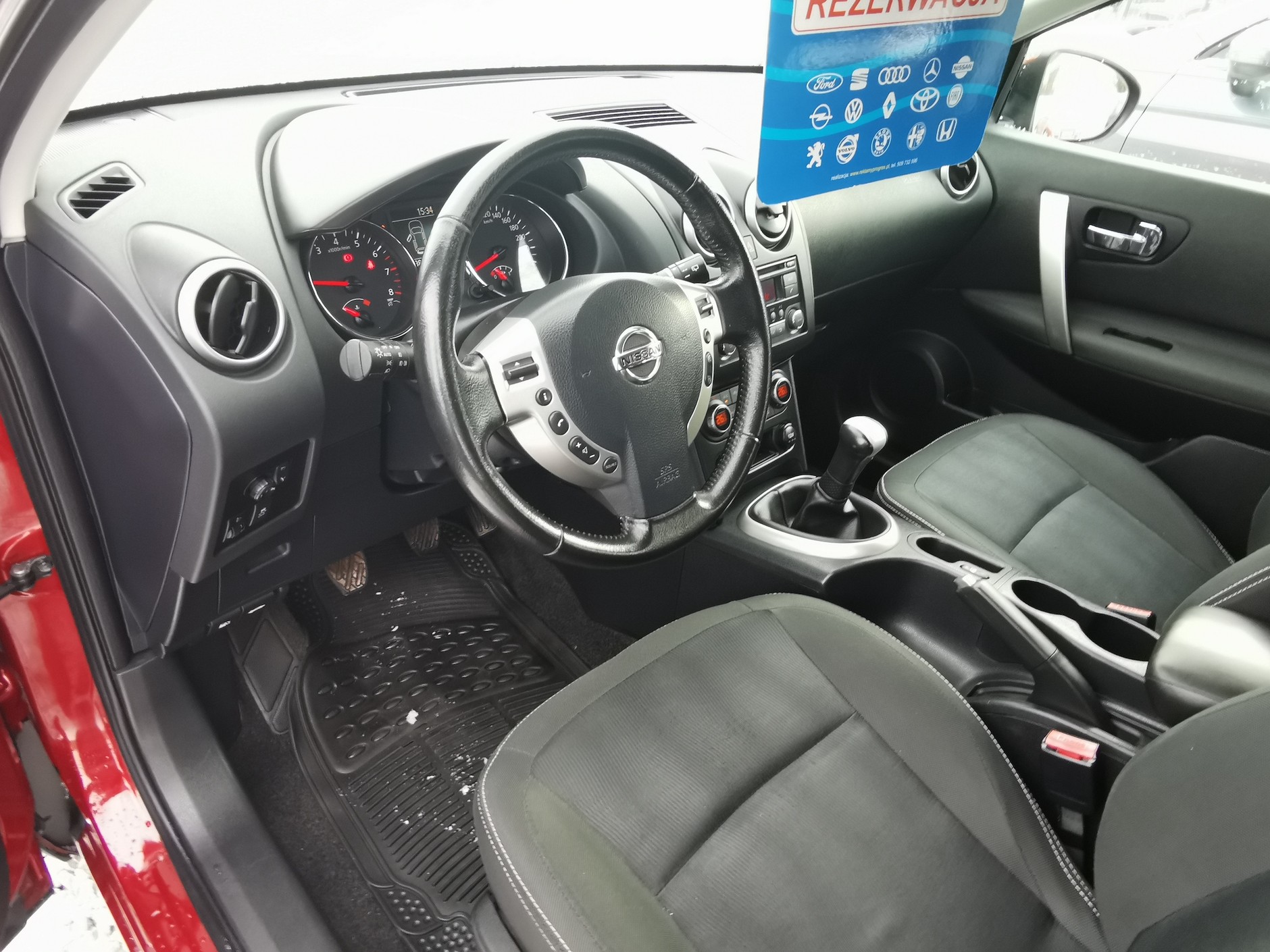 Nissan Quashqai z ogłoszenia: rocznik 2011, 138 tys. km przebiegu, silnik 1.6
