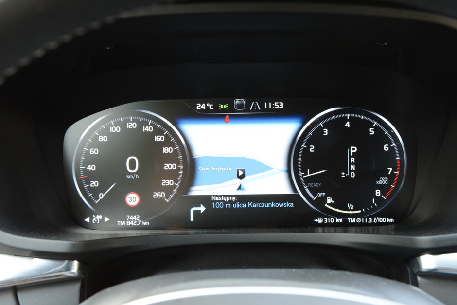 Volvo V60 T6