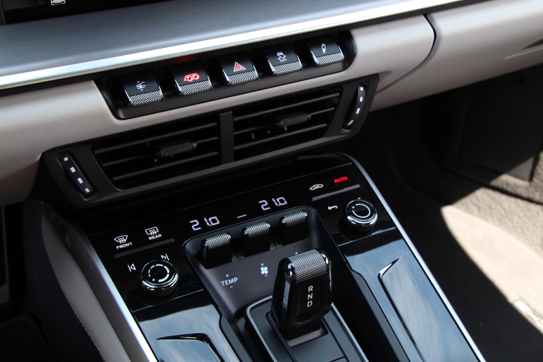 Porsche 911 Carrera (992.2)