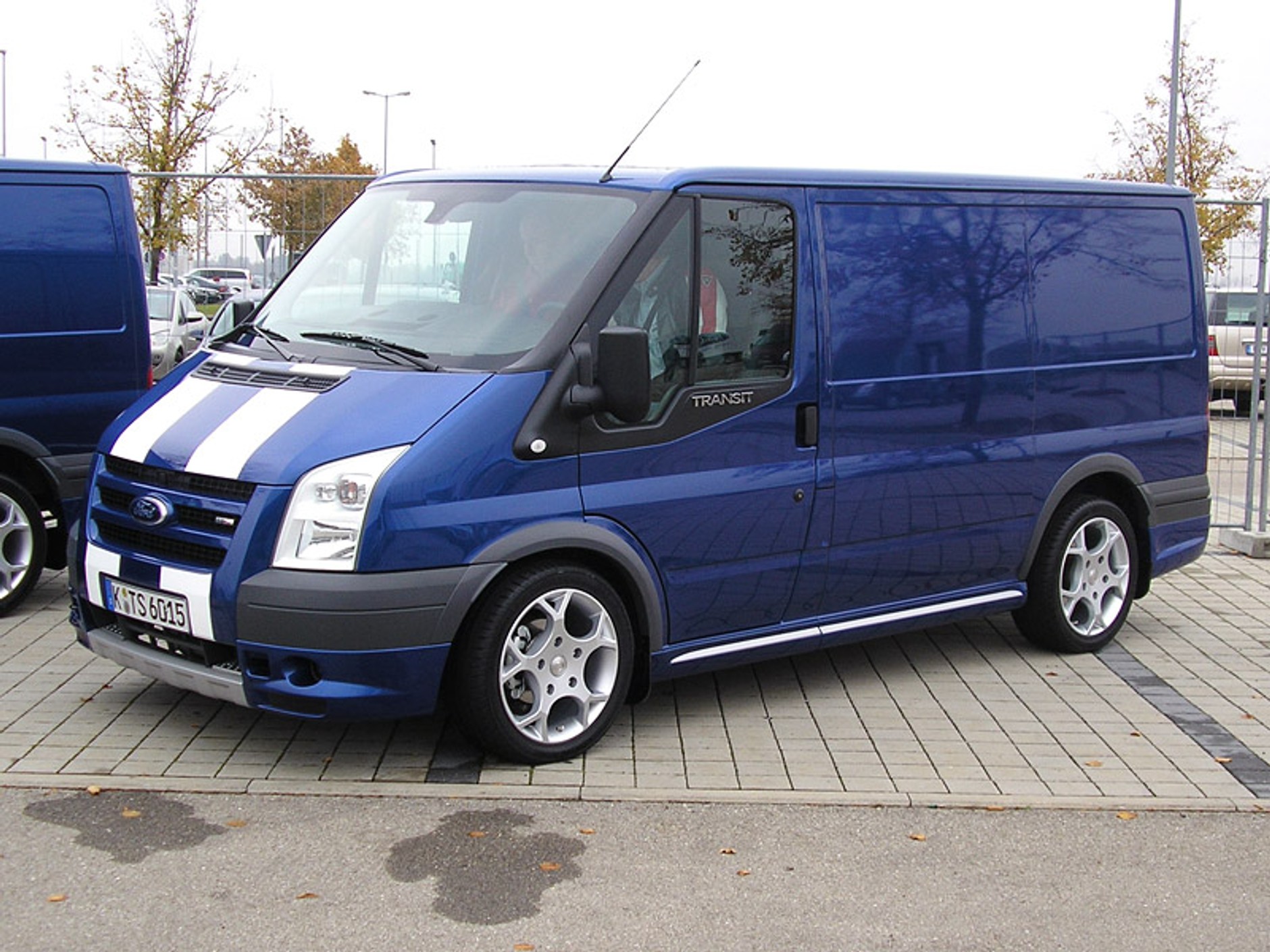 Ford Transit 3.2 TDCi i Transit SportVan: pierwsze jazdy