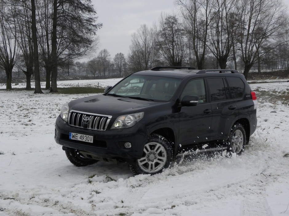 Toyota Land Cruiser: Wysoko zawieszony luksus