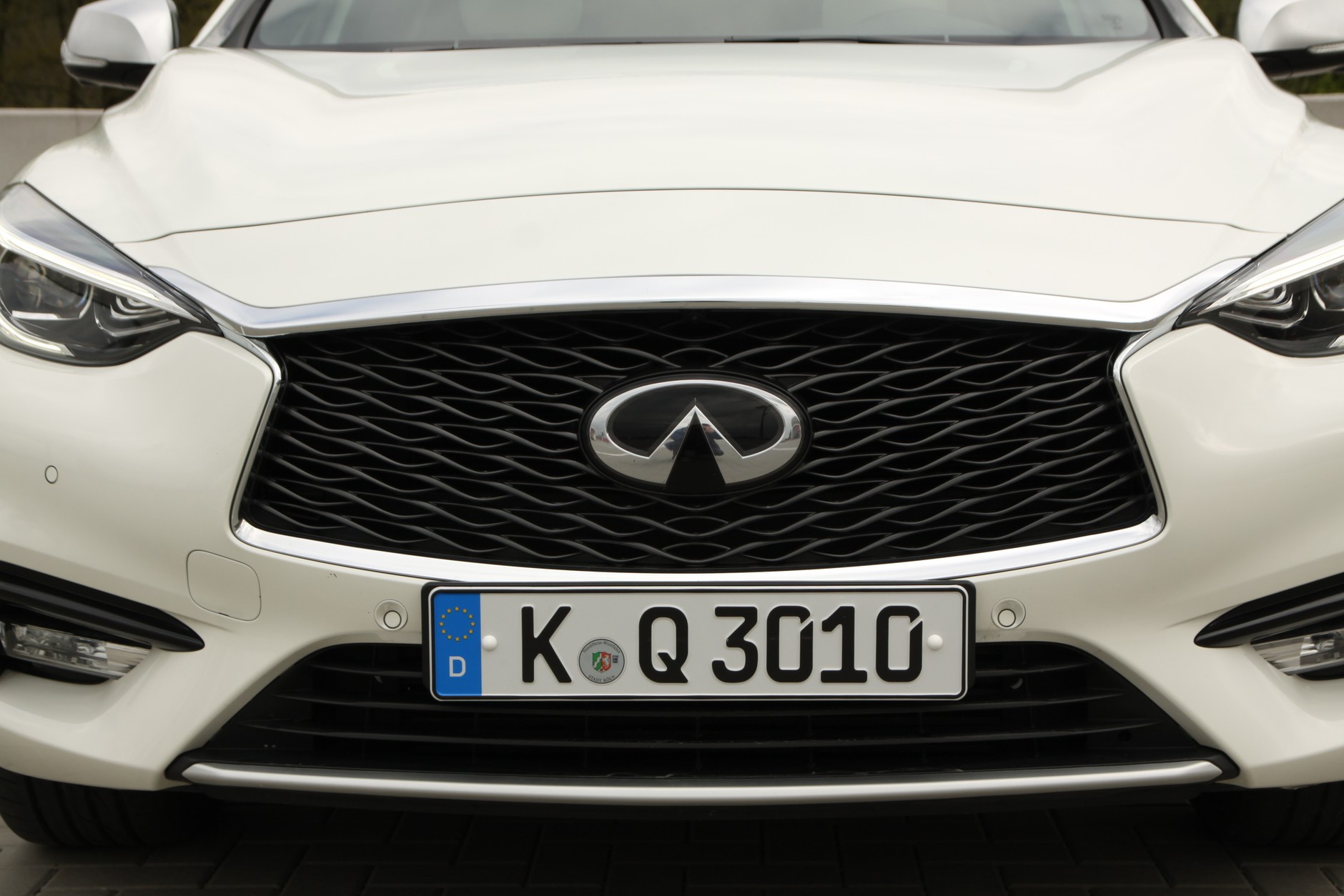 Infiniti Q30 2.2d DCT AWD