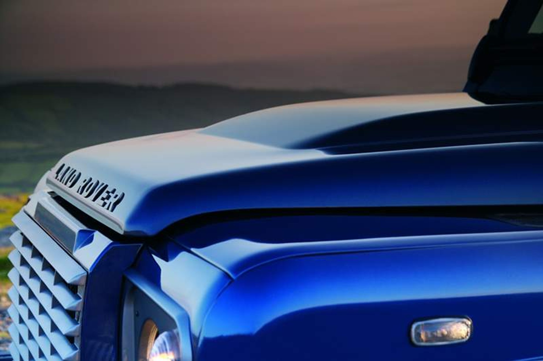 Land Rover Defender 2007: ten sam, a jednak inny